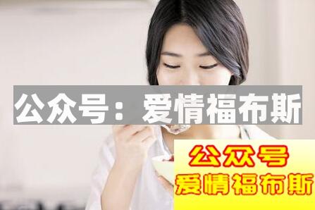 女生默认你追她的表现,女孩允许你追她的暗示