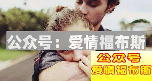 怎么跟内向的女孩聊天 和内向女孩聊天技巧