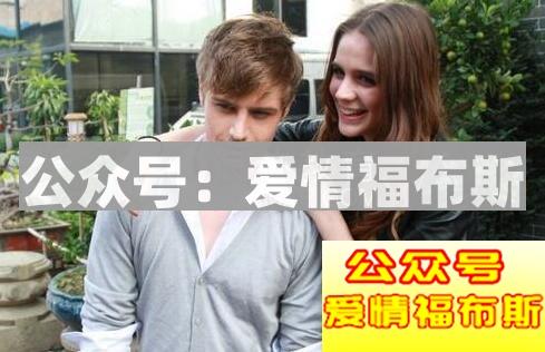 女人想做你女朋友的表现,女人想做你女朋友的三个暗示