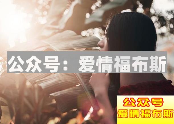 和女生聊天的幽默话语,夸奖女孩子的幽默话