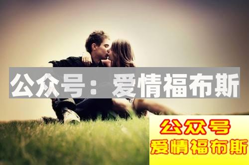 热恋情侣如何拥抱？这四种拥抱方式最销魂