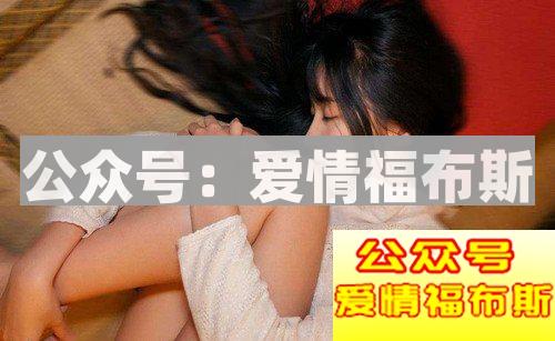 热恋情侣如何拥抱？这四种拥抱方式最销魂第2张