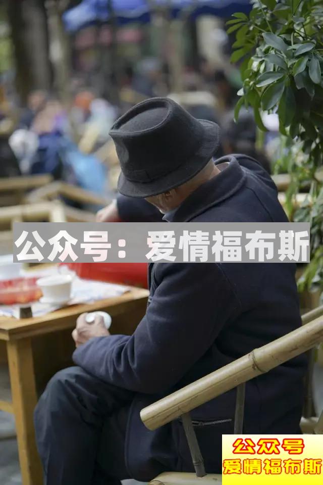 成都民宿：一个人的旅途变成两个人的相逢