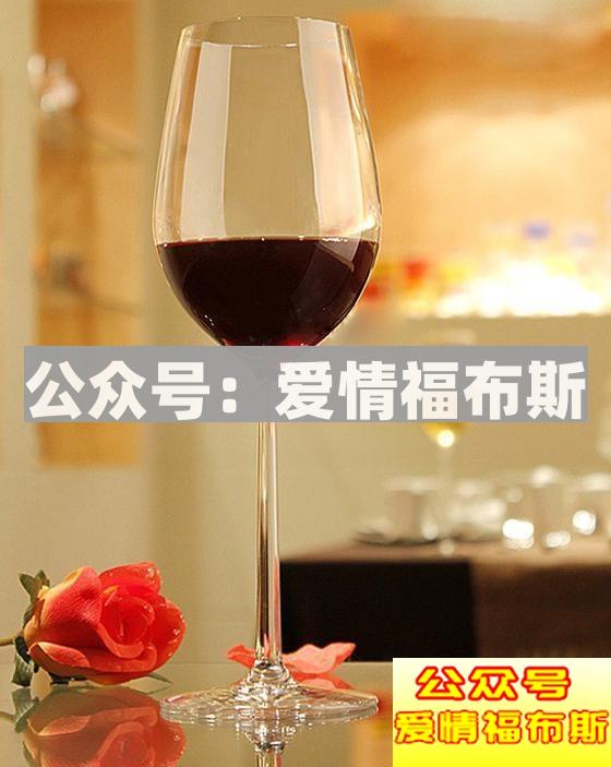 跟女生约会吃西餐应该注意哪些礼仪第15张