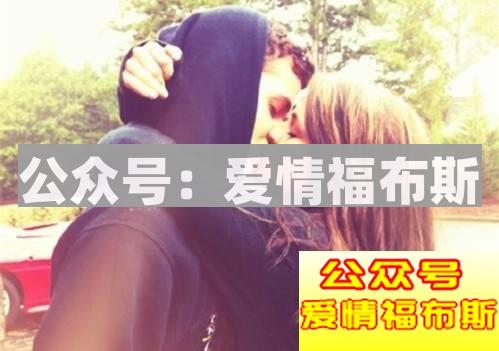 在爱情中，被挑剔的永远是努力去爱的人第2张