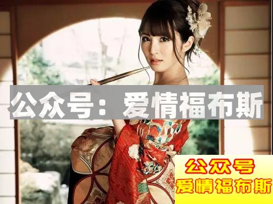 老婆回家,发现我抱着另一个女人全身赤裸躺在床上...