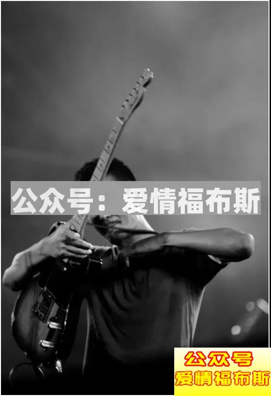 对不起,能和你在一起的终究不是我