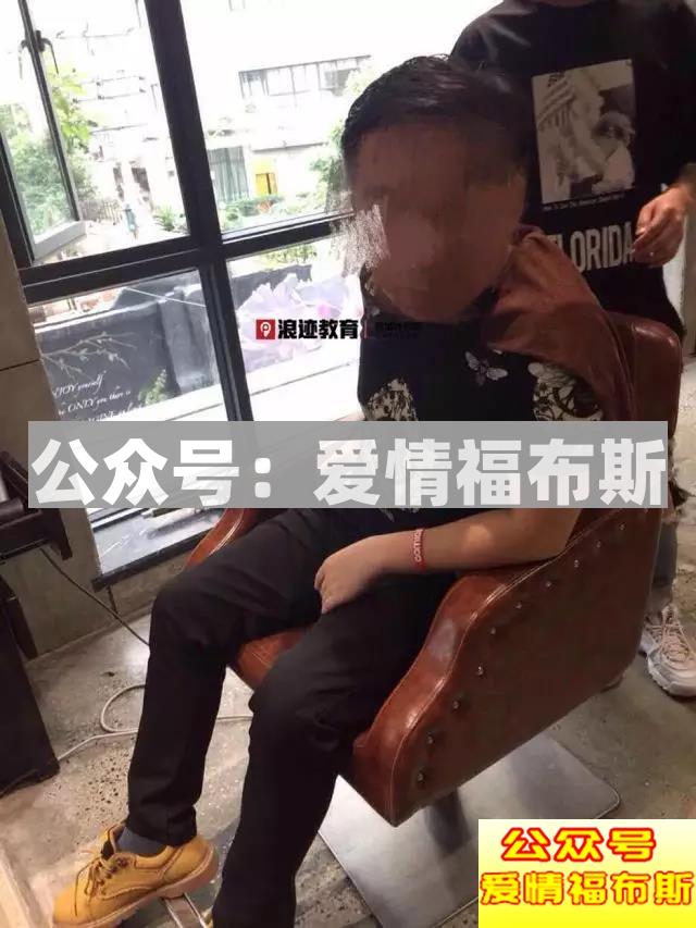 日本NHK拍摄现场：“岛国人”眼中的“中国男性把妹”第8张