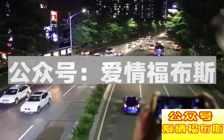 朋友圈这样发，女生成功带回家第27张