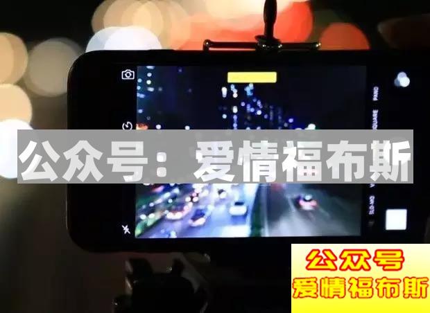 朋友圈这样发，女生成功带回家第30张