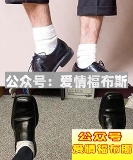 男人如何选择袜子才好看