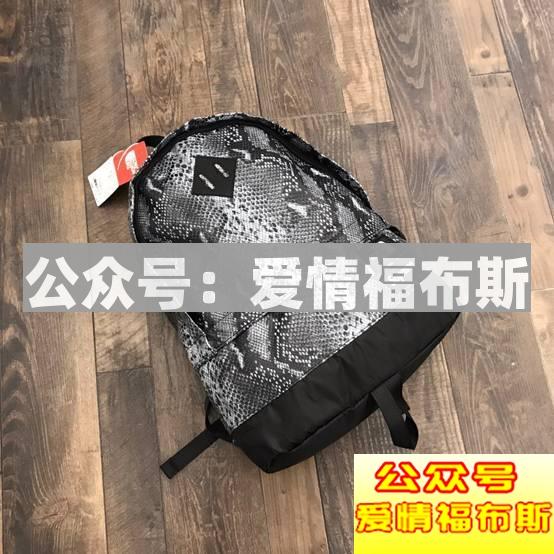 男人如何选双肩包才能更让人喜欢，更有魅力?第19张