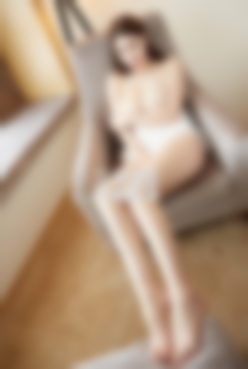 书城小说-百天泡妞记 十步泡妞大法教你快速搞定妹子