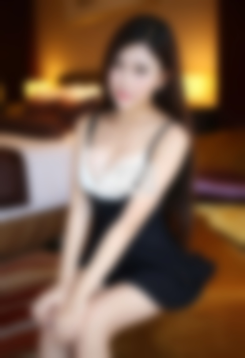 老公跟女同事暧昧,我该如何挽回老公的心?