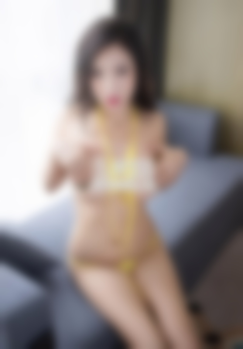 男人心中电眼迷离的“坏女人”