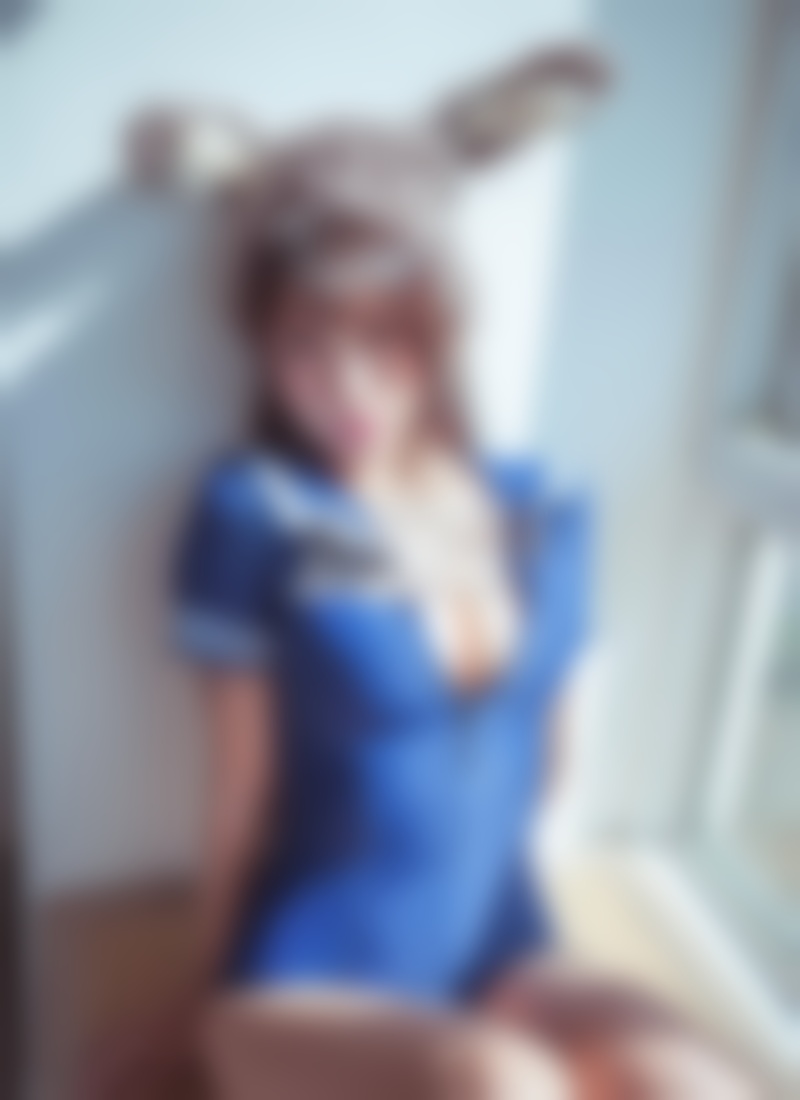 女人对你有没有意思看眼神就知道!