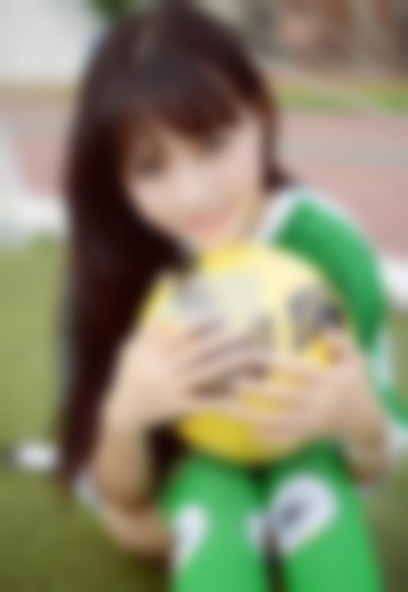 女人向男人示爱的表现,女生喜欢男生的表现