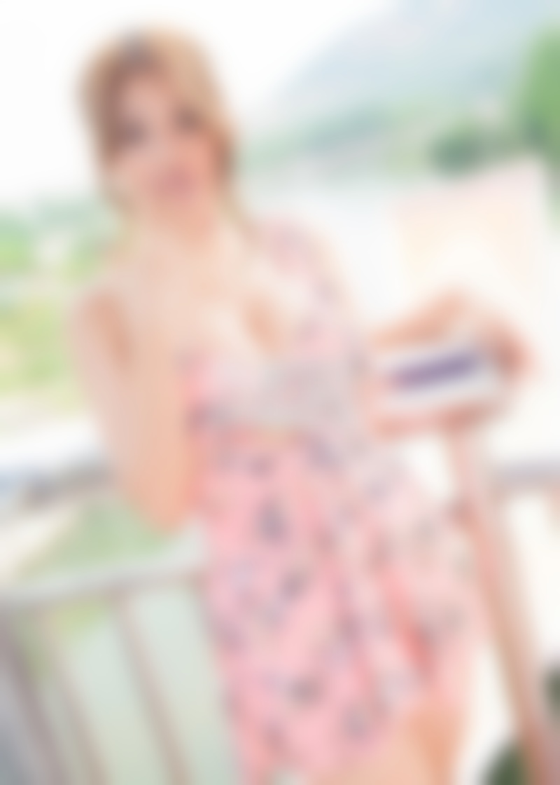 拥抱吉他谱-情侣经常吵架怎么办？ 强吻女生世界顿时就安静了