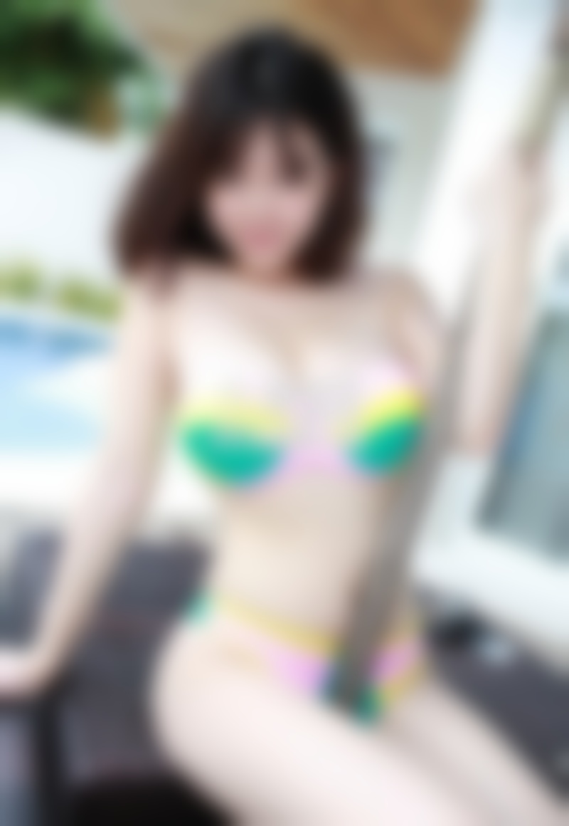 男友总是偷看别的女生,我该怎么办呢?