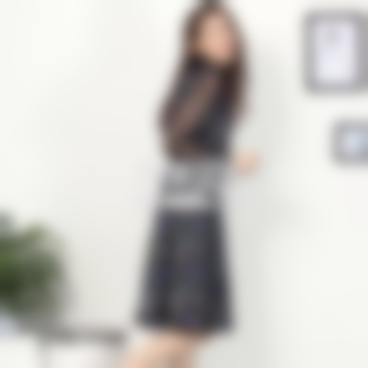 白领女装品牌-深爱你 你却是我无言的伤痛