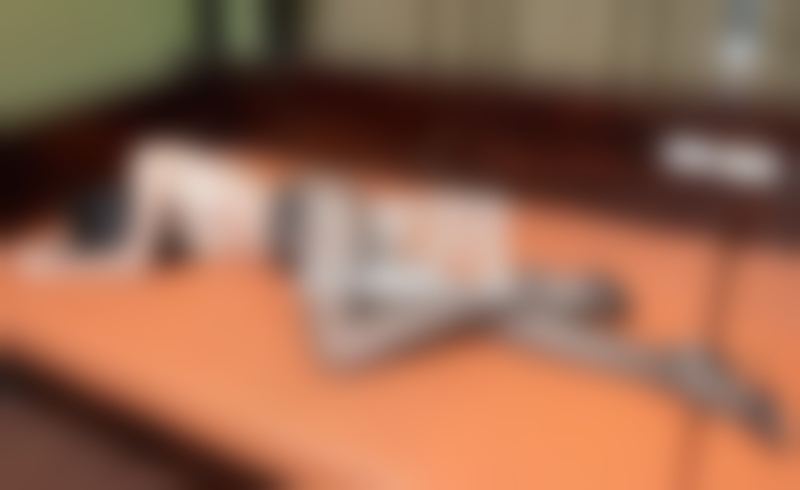 少女的形体语言