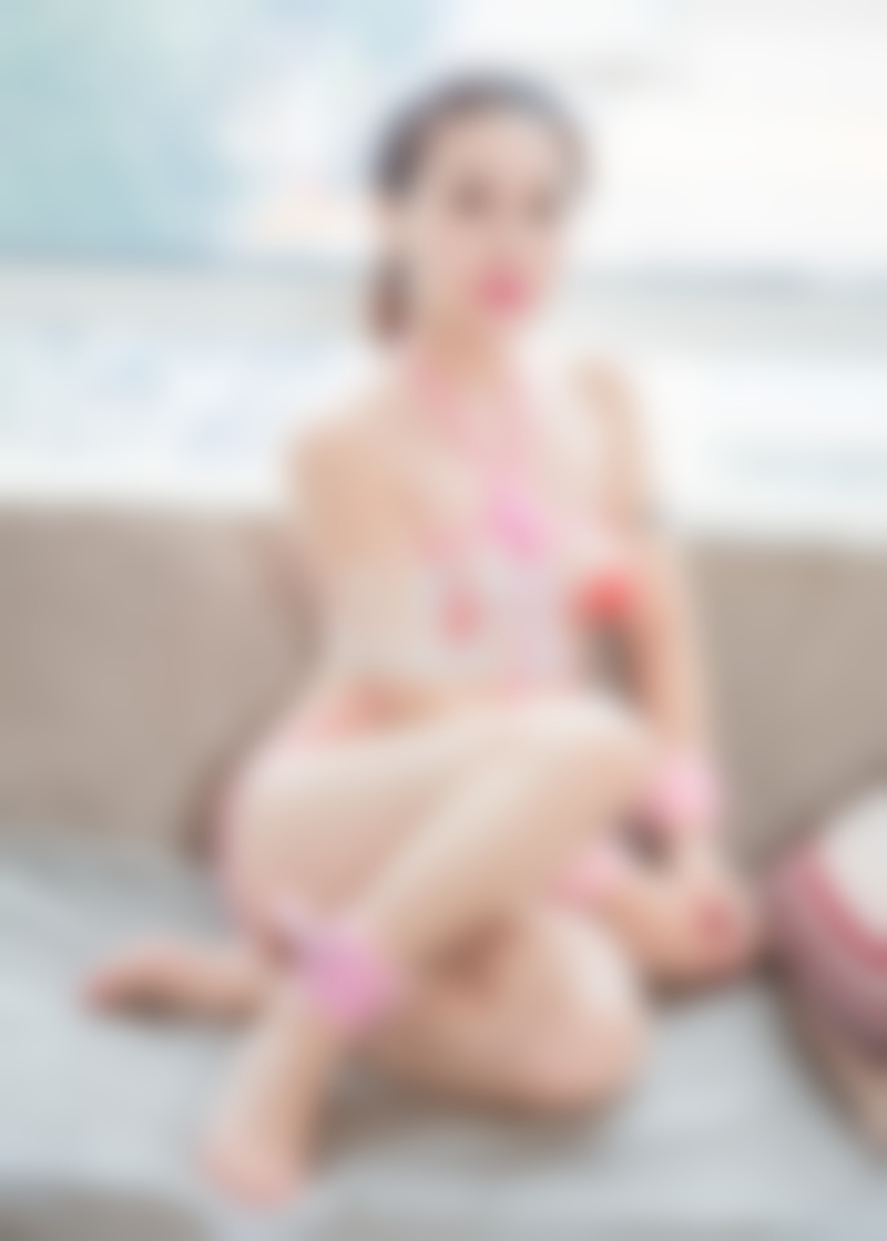 他因我而离婚，我却因钱离开了他