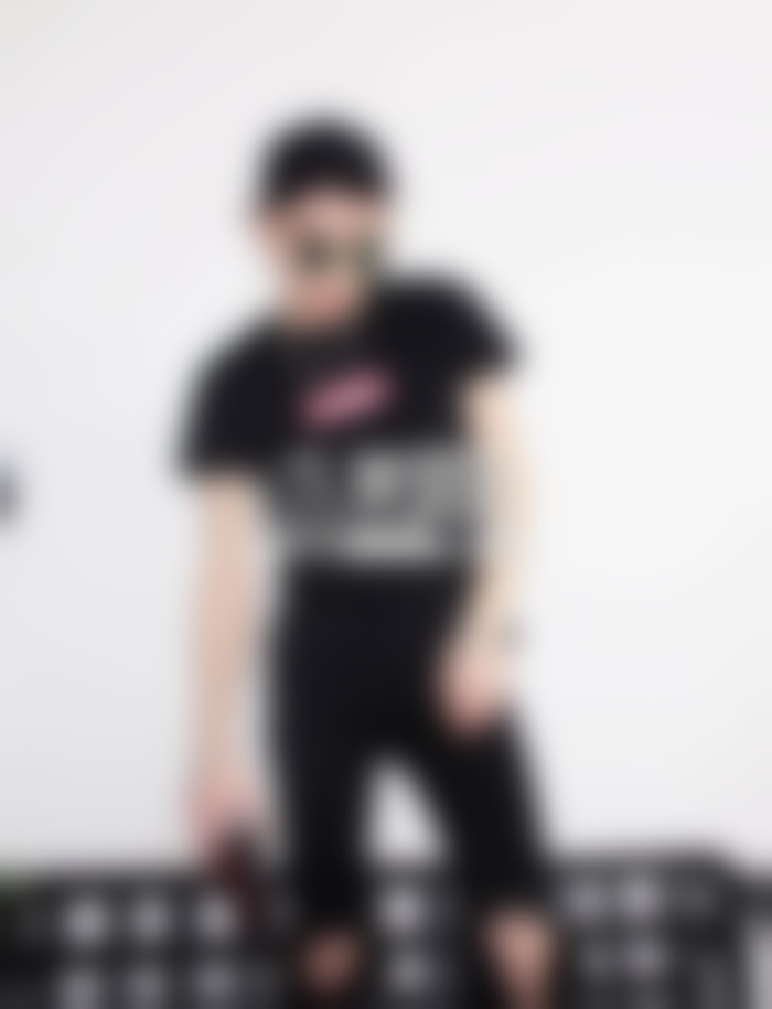 如何与女孩牵手?