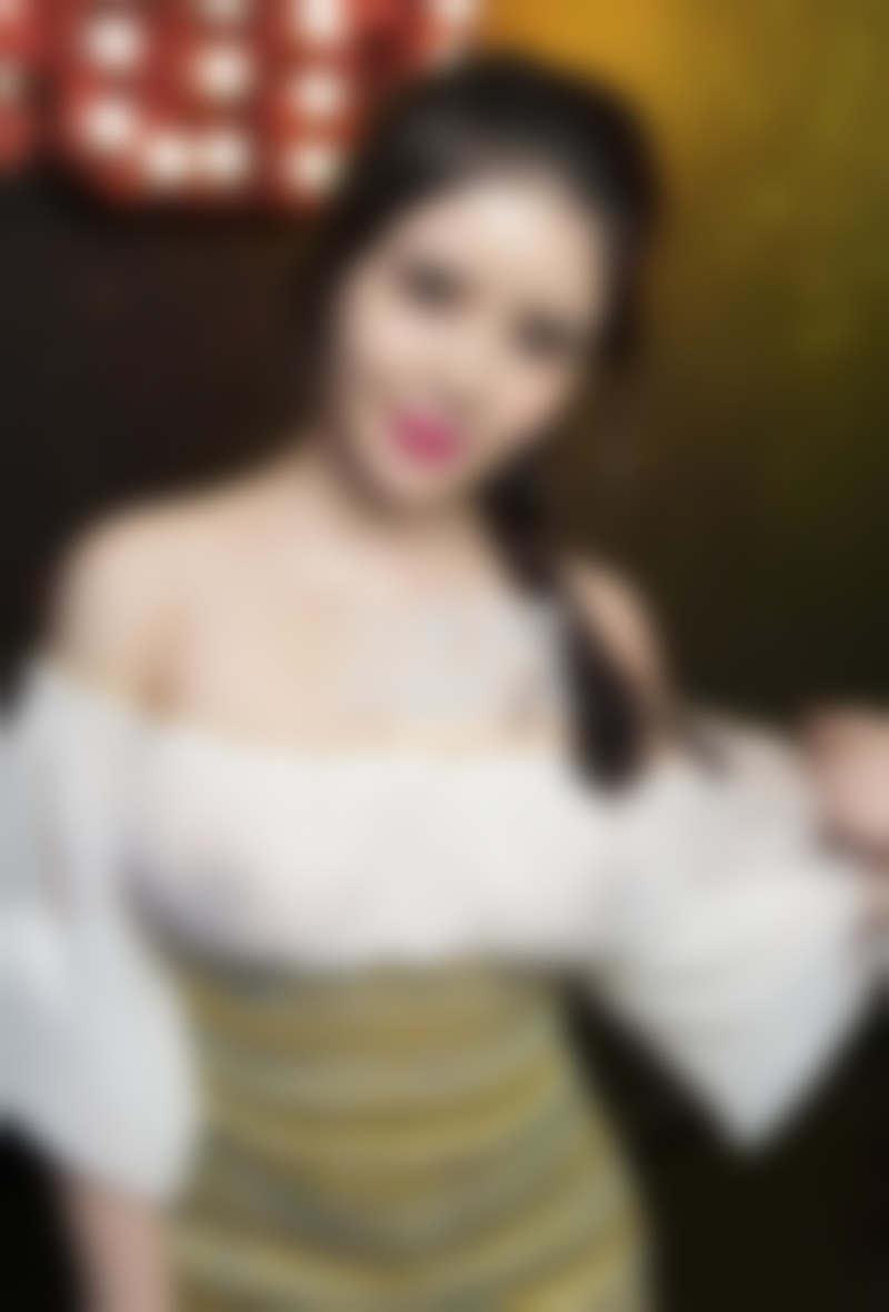 怀疑老公有外遇应该质问他吗？