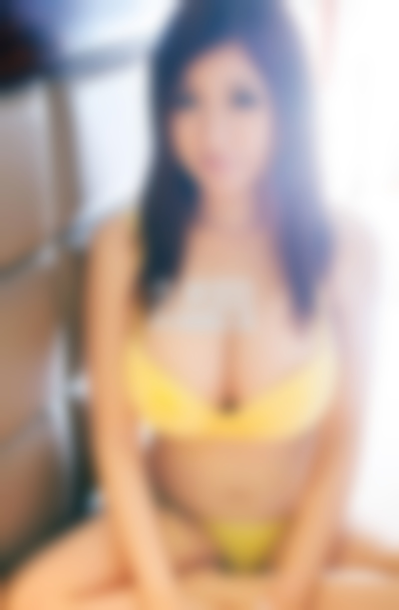 他因我而离婚，我却因钱离开了他