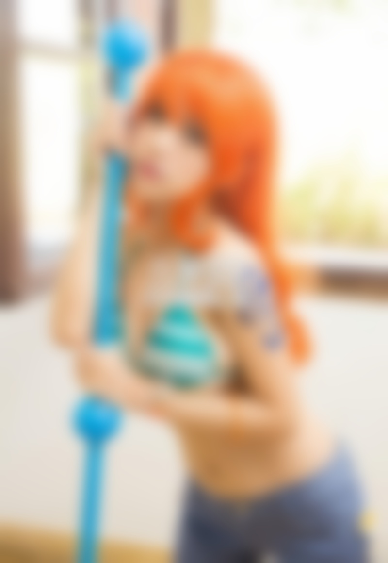 女人暧昧的肢体语言 你能读懂多少