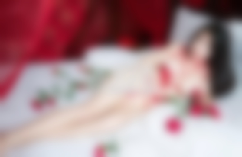 男友背着我聊骚还不肯认错,我该如何挽回男友的心?