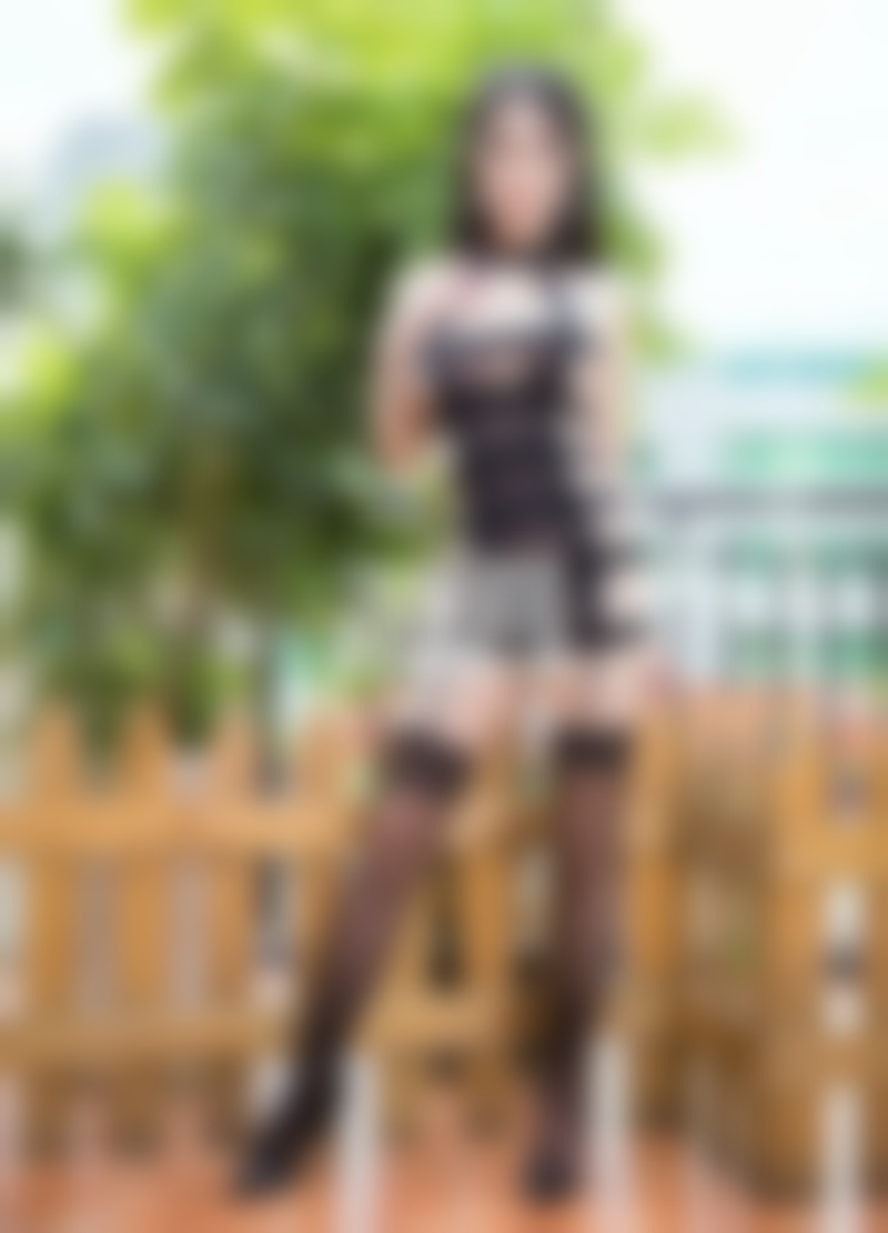 双方父母都不同意的感情还该继续吗?