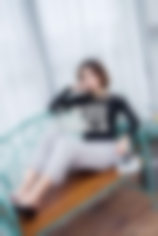 PUA进挪惯例,教你如何和女生肢体接触