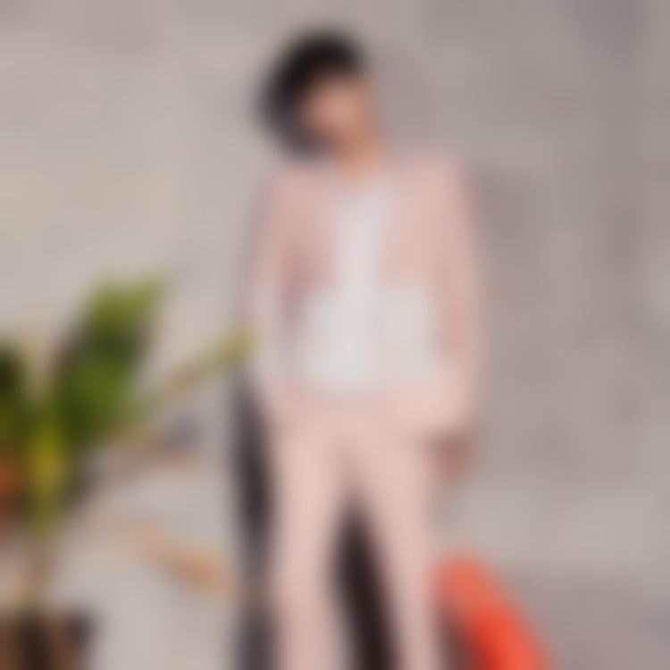 泡妞基础：教你如何迅速博取女孩子好感