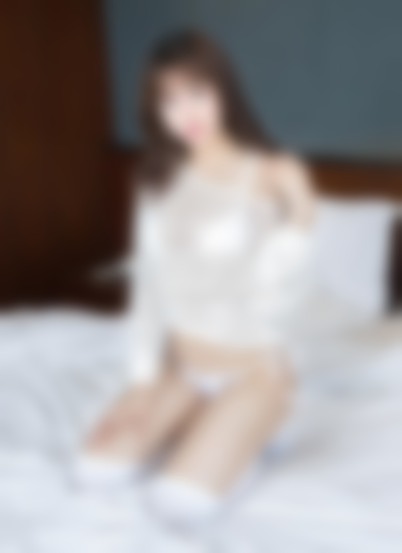 约会时为什么女生总喜欢带闺蜜？