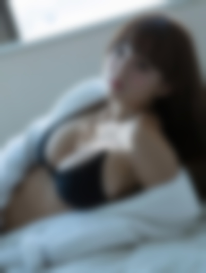 女生发自拍朋友圈心理