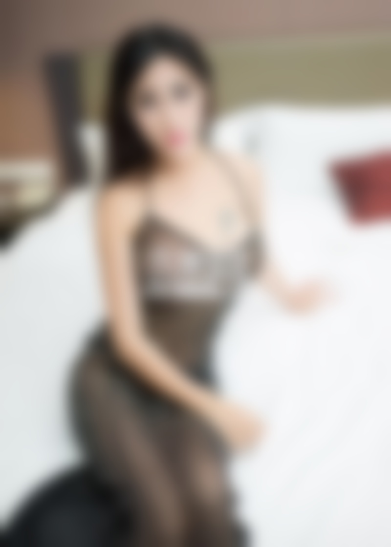 男友说有别的女生向他告白是什么心理