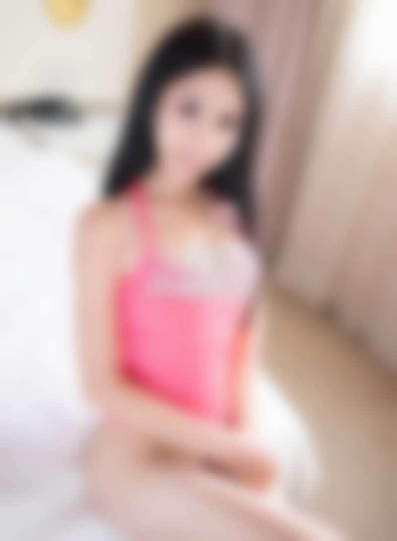 男朋友经常找我出去过夜 我该发生关系吗