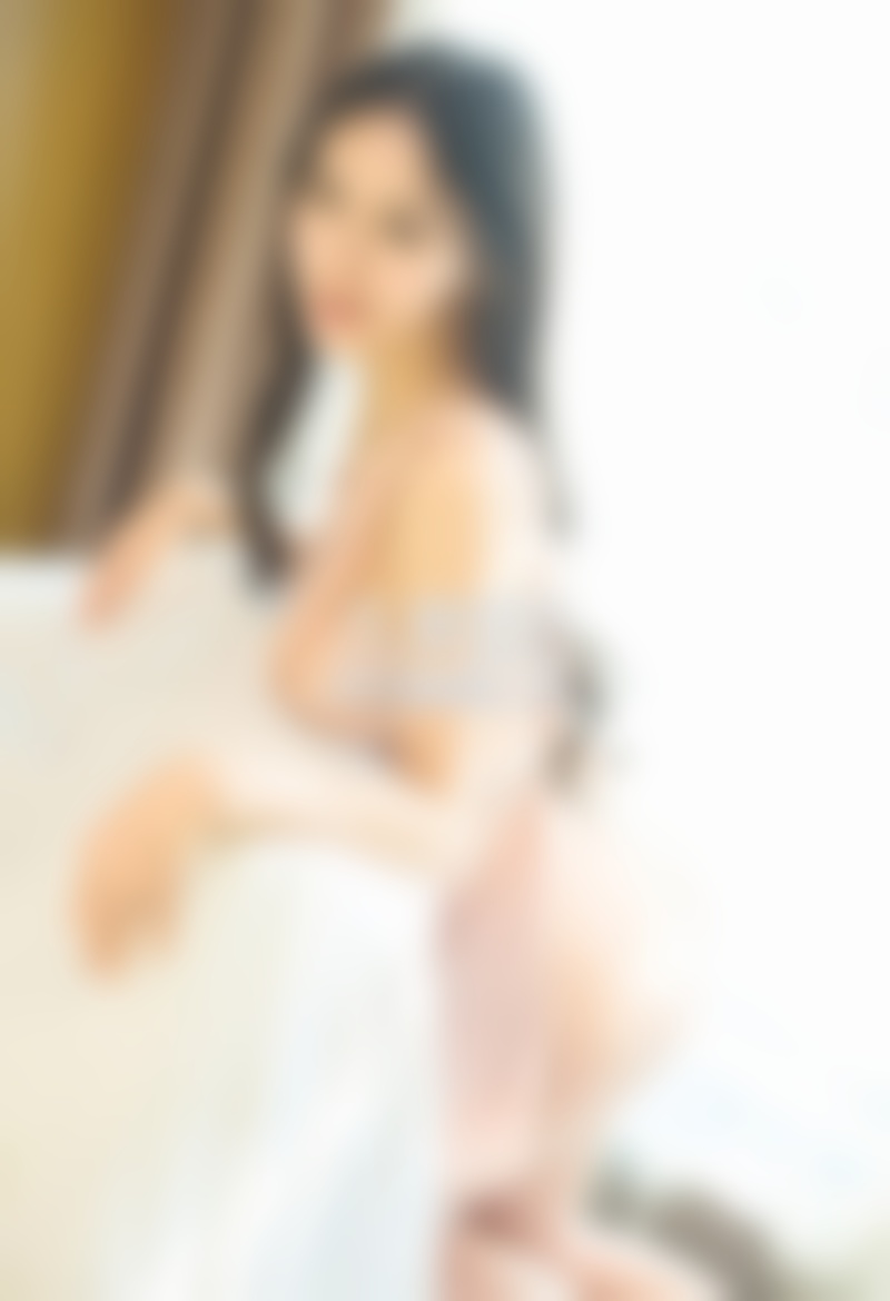 男友说有别的女生向他告白是什么心理