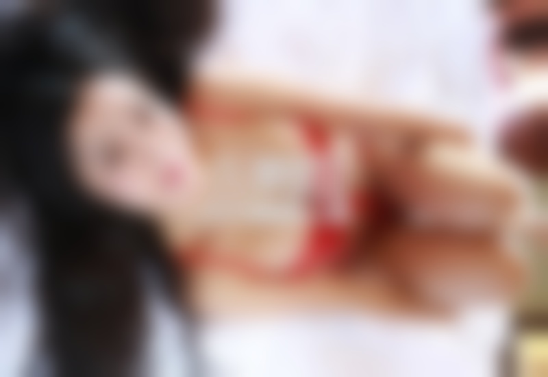 和女生聊天引导女生话题很重要