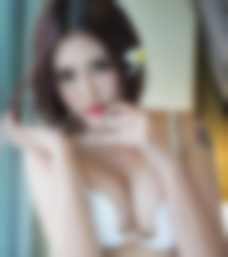 乳沟情人节送什么礼物最能感动她