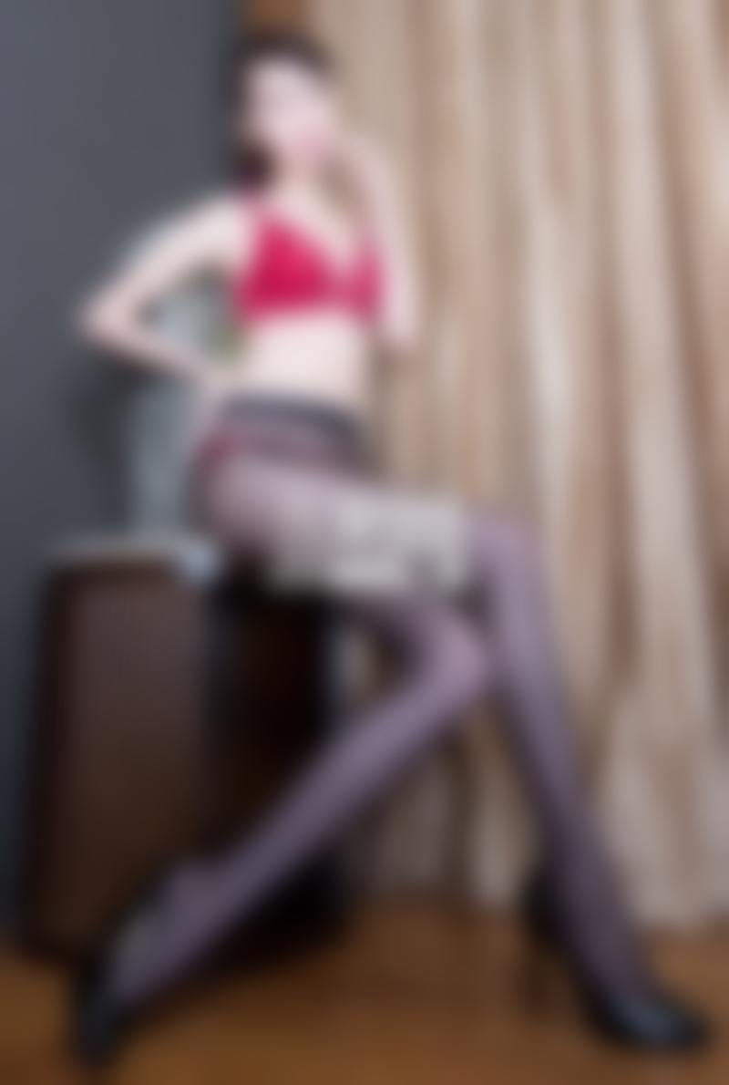 女友第一次好疼怎么办?