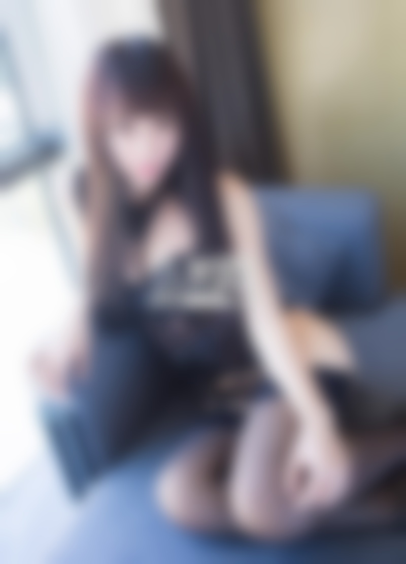 编辑部的E奶女神