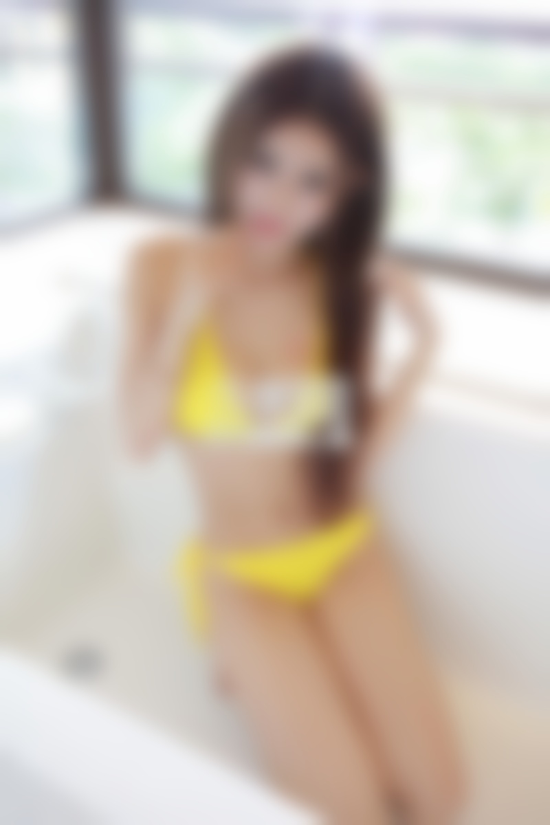 为什么说男追女隔重山,女追男隔层纱?