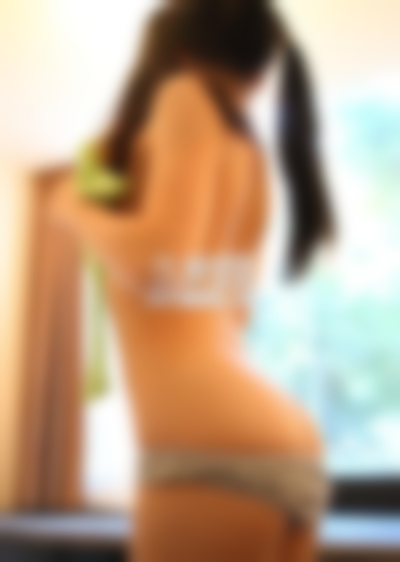 至从脱离单身 男生们就喜欢这么想……