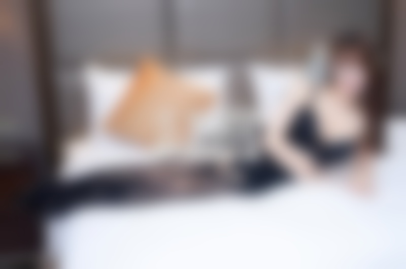 小伙远赴千里跪求复合 跪1小时遭拒后遇车祸