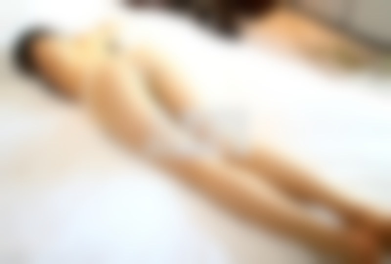 老公加前妻微信还总跟我吵架怎么办