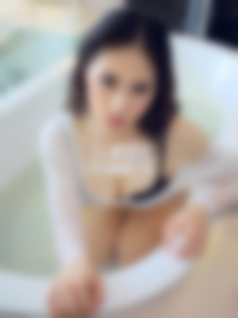 分手后只会偷偷看前任的朋友圈?正确的挽回方式是这样的!