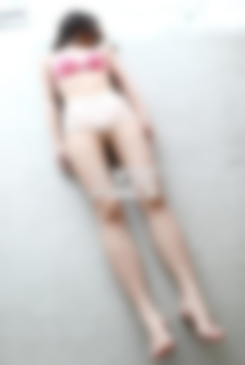 发现老公和一个女人嗳昧的聊天记录该怎么办