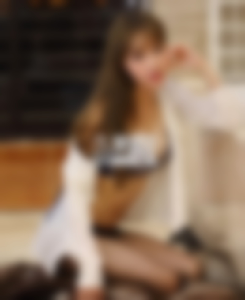 男朋友经常找我出去过夜 我该发生关系吗